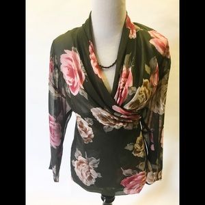 Beautiful 1940s vintage style blouse